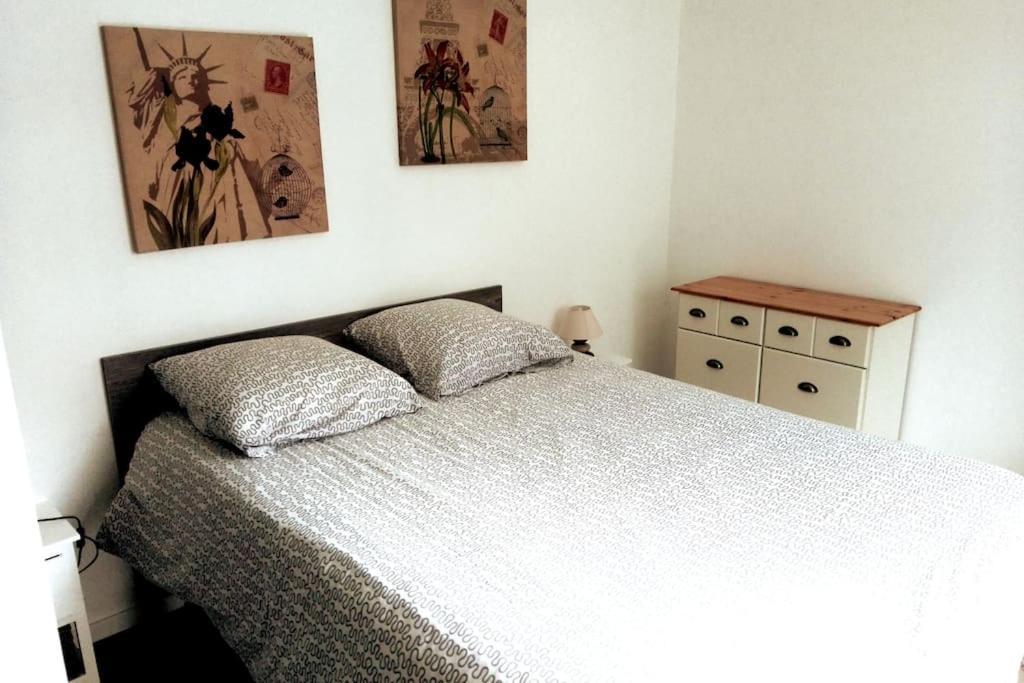 T2 idéal étudiant + pro + parking protégé sous-sol Thouaré-sur-Loire Esterno foto