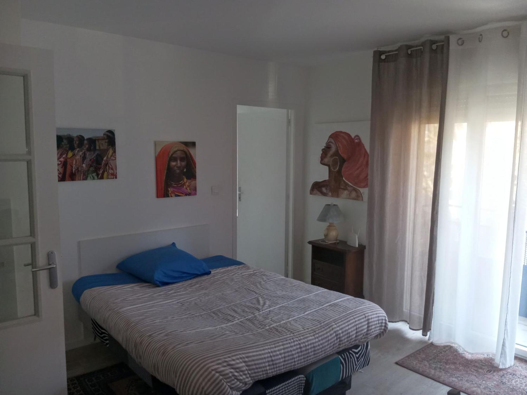T2 idéal étudiant + pro + parking protégé sous-sol Thouaré-sur-Loire Esterno foto